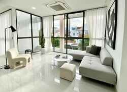 Jalan Yasin (D14), Semi-Detached #590968301